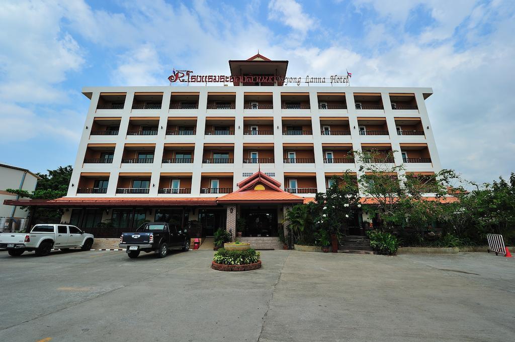 Rayong Lanna Hotel Exterior foto